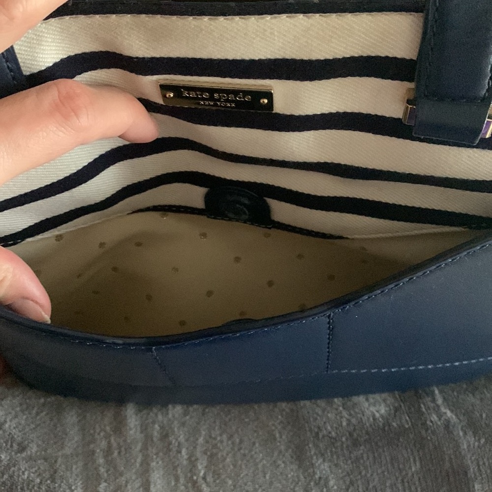 Kate Spade purse - Picture 11 of 11